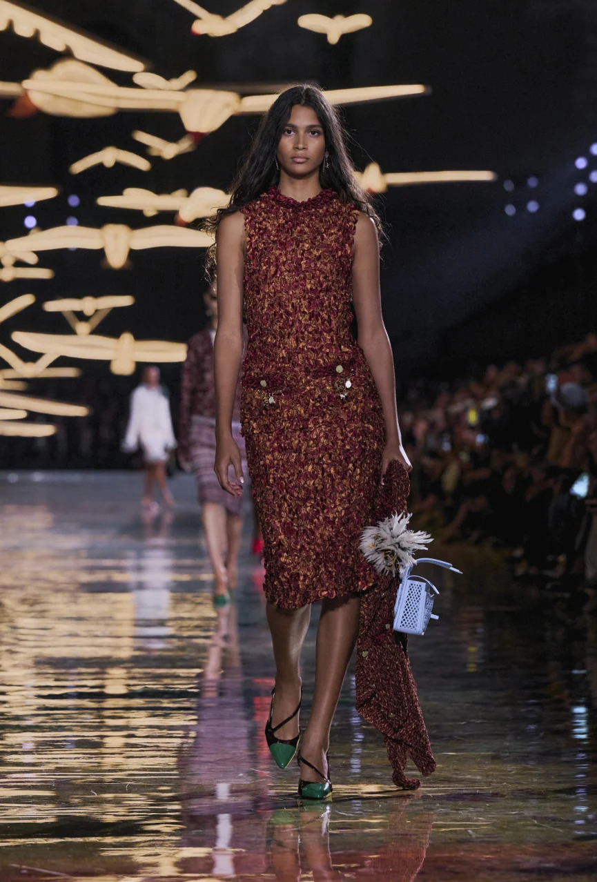 Більше тіла та сміливих рішень: Chanel показав нову колекцію SS&rsquo;27 у Парижі
